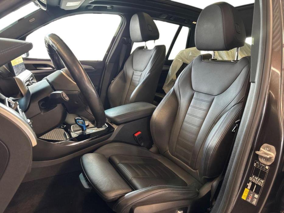 BMW iX3 2022