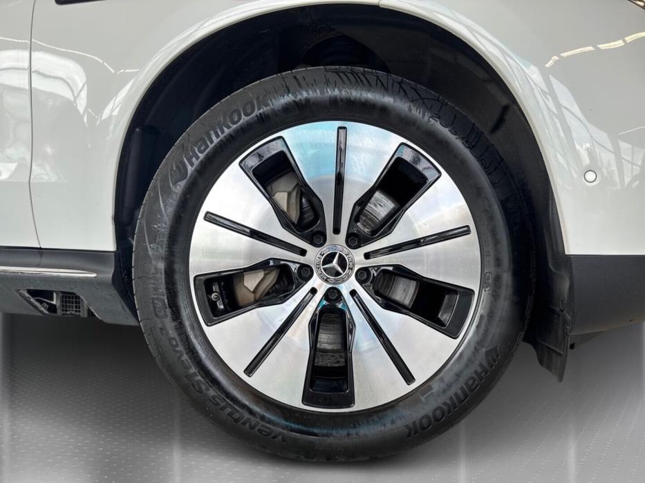 MERCEDES-BENZ EQC 2022
