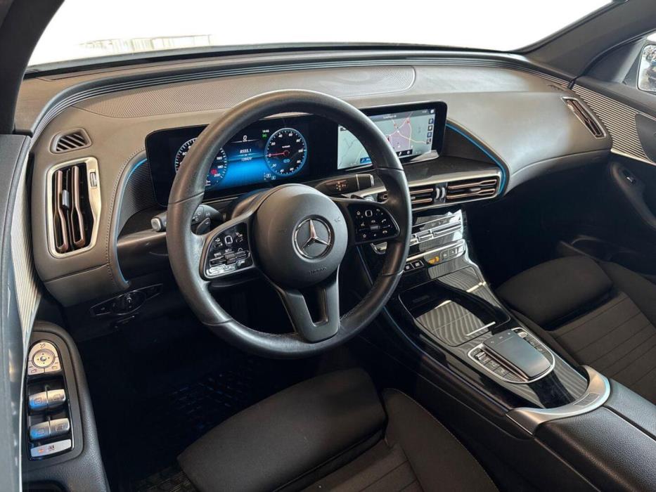 MERCEDES-BENZ EQC 2022