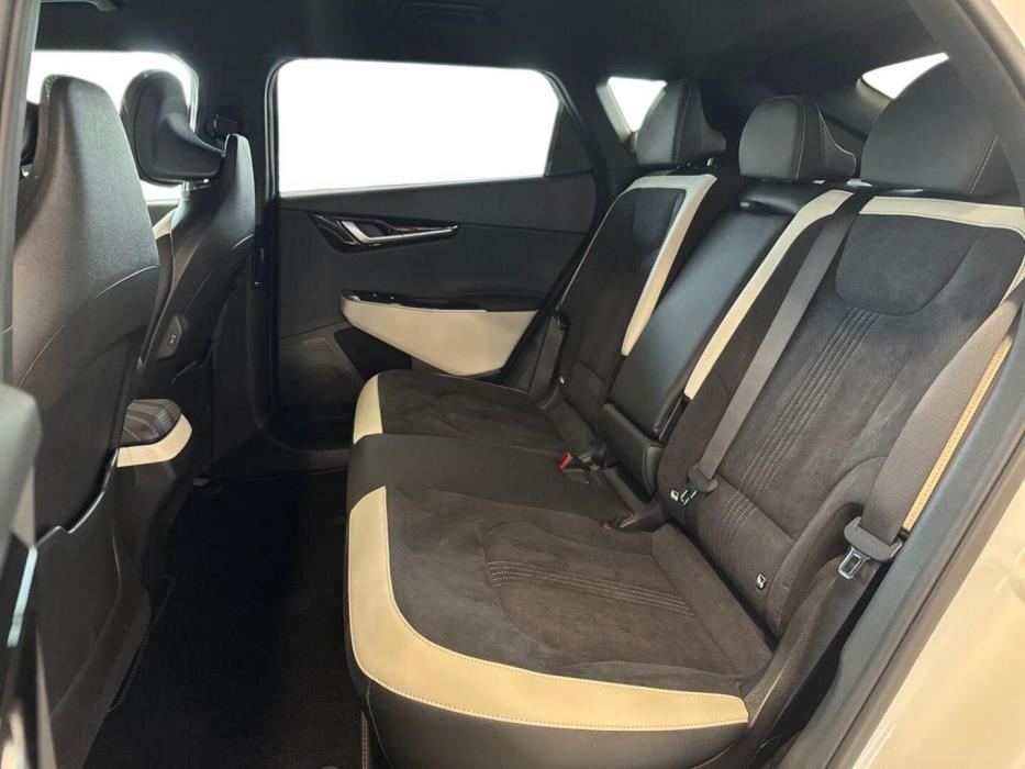 KIA EV6 2024