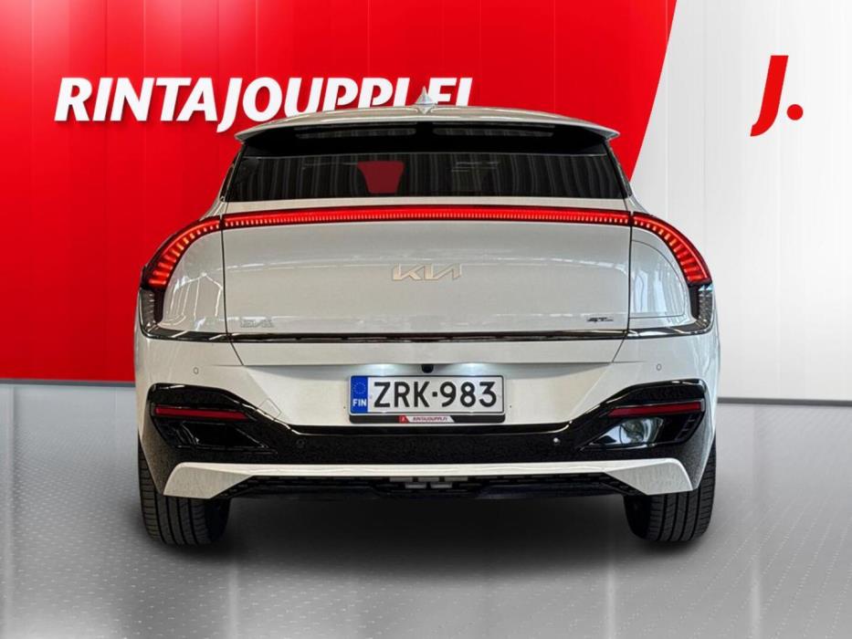 KIA EV6 2024