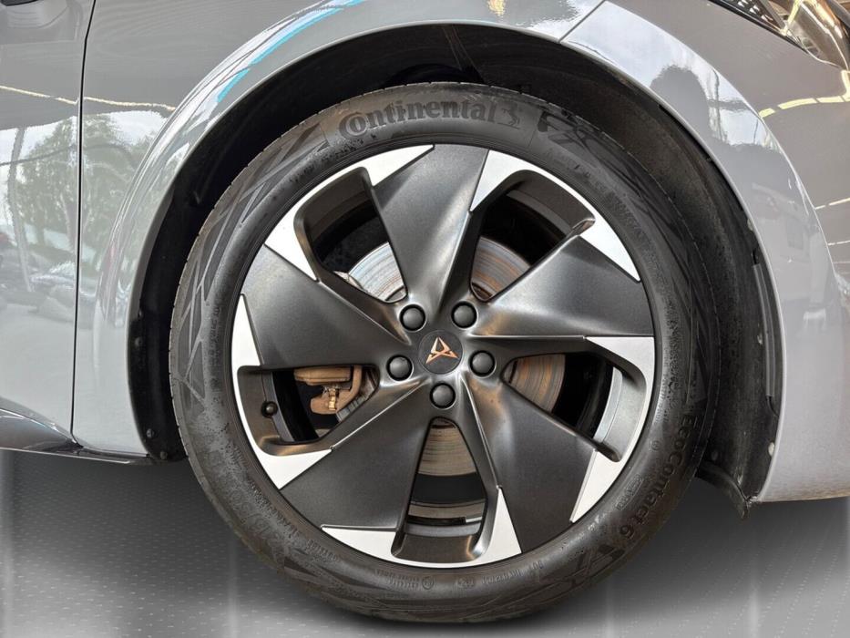 CUPRA Born 2024