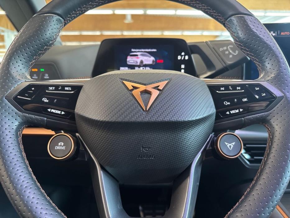 CUPRA Born 2024