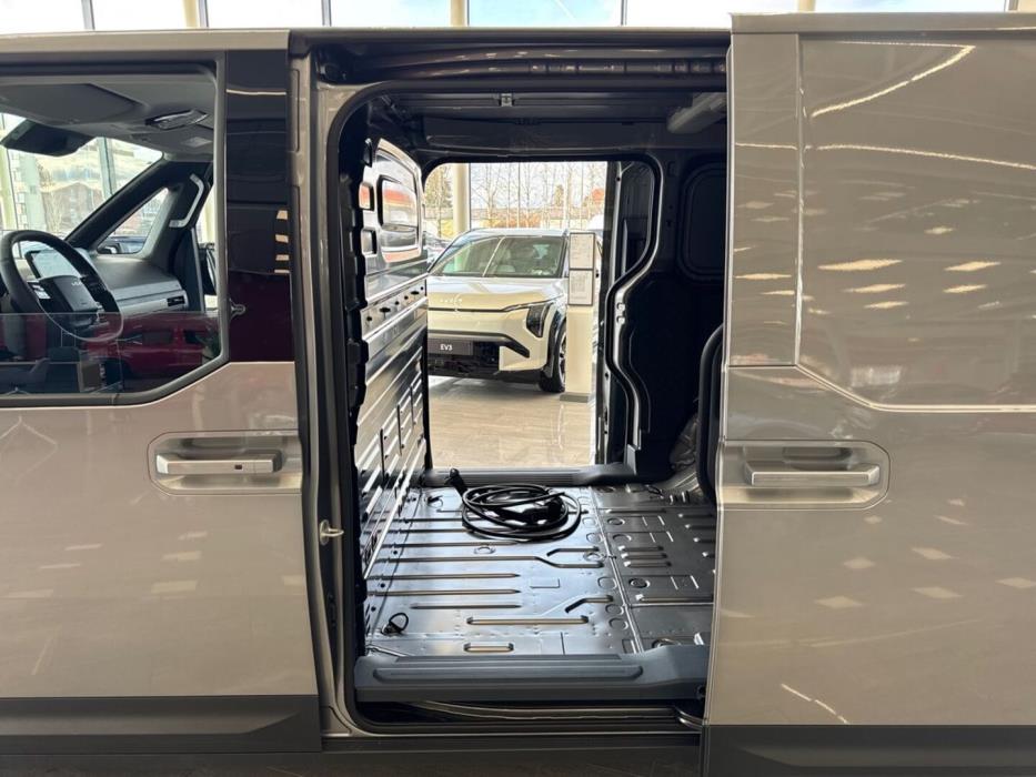 KIA PV5 Cargo 2026