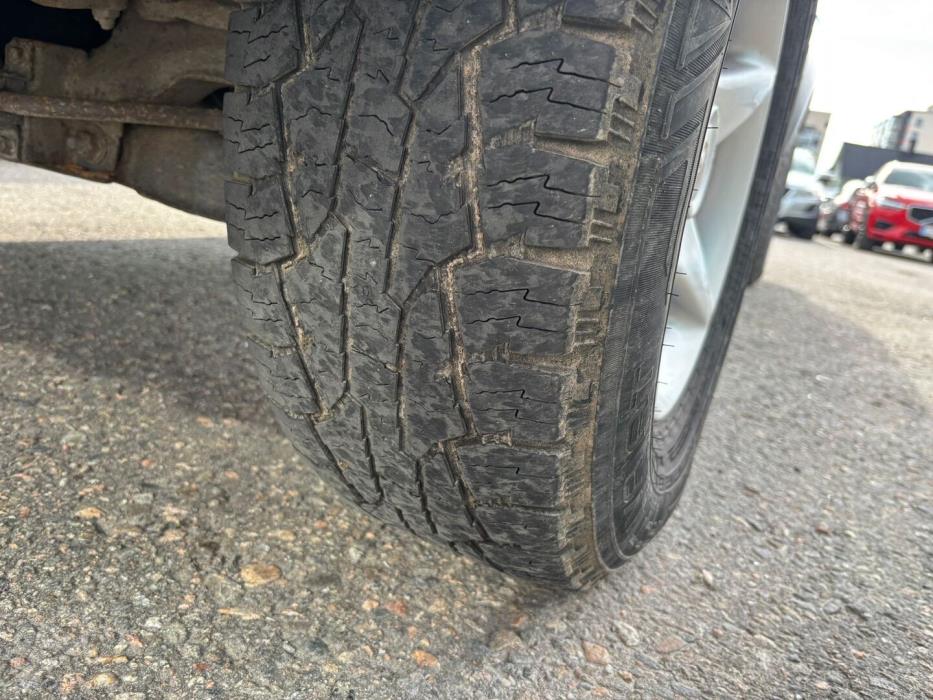 NISSAN Navara 2003