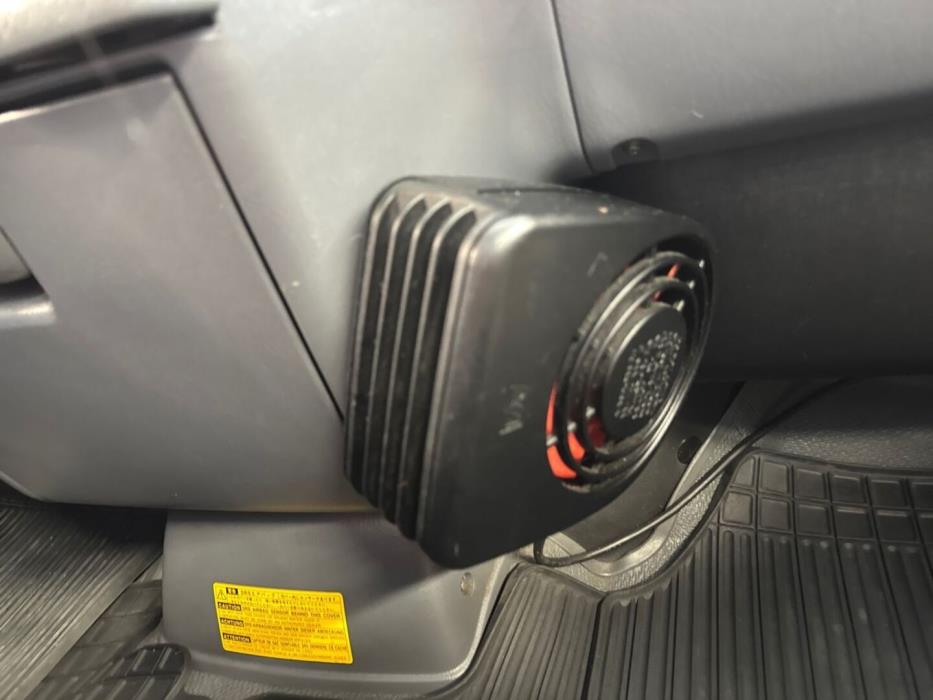 TOYOTA Hiace 2008