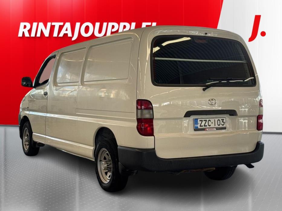 TOYOTA Hiace 2008