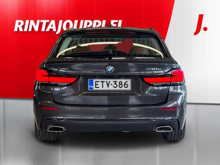BMW 530 2021
