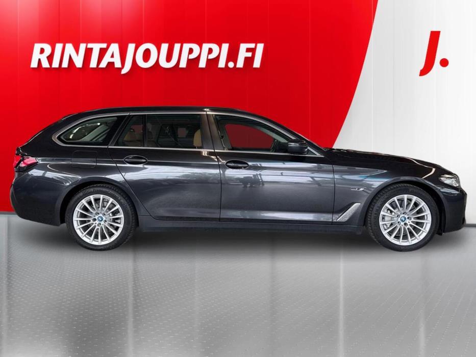 BMW 530 2021