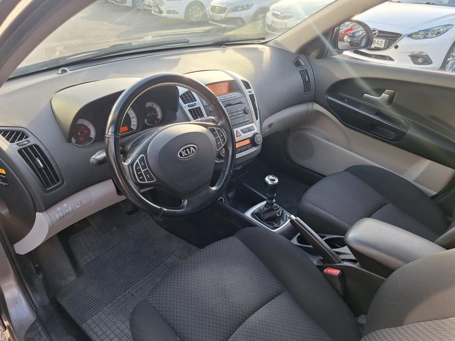 KIA cee'd 2009