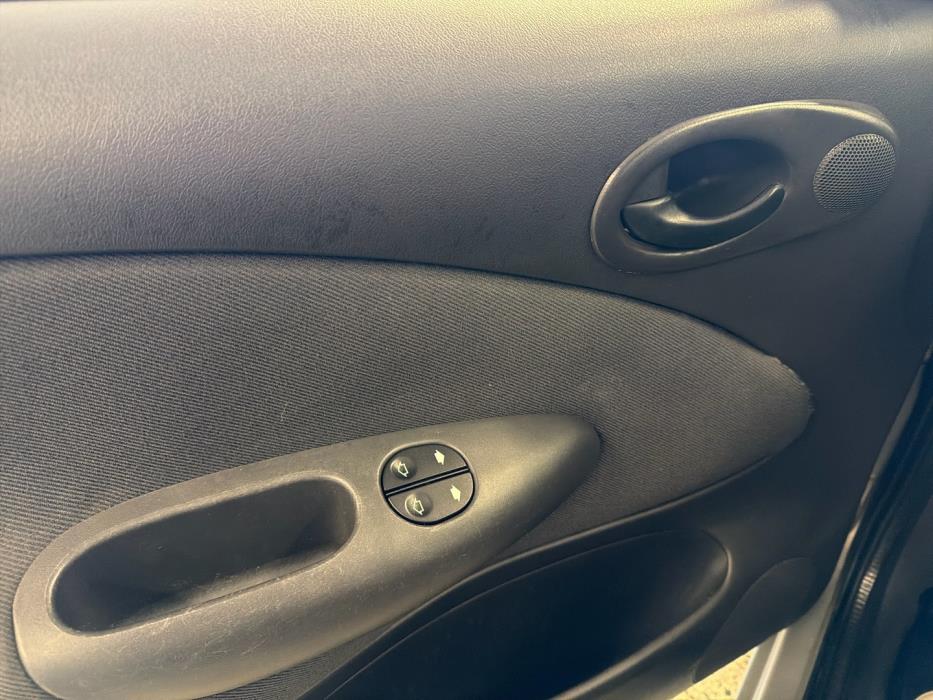 FORD Fiesta 2002