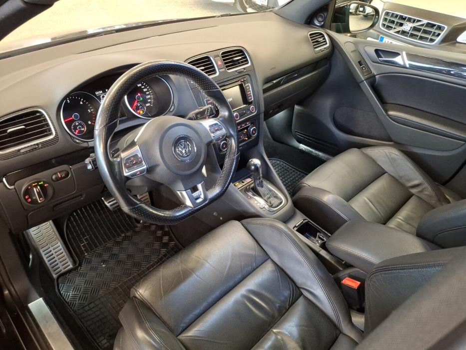 VOLKSWAGEN Golf 2010