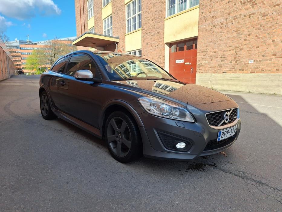 VOLVO C30 2012