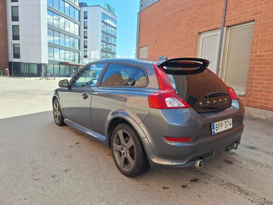 VOLVO C30 2012