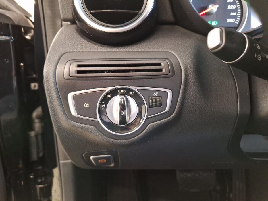 MERCEDES-BENZ C 2015