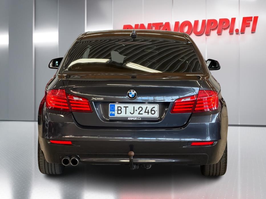 BMW 520 2015