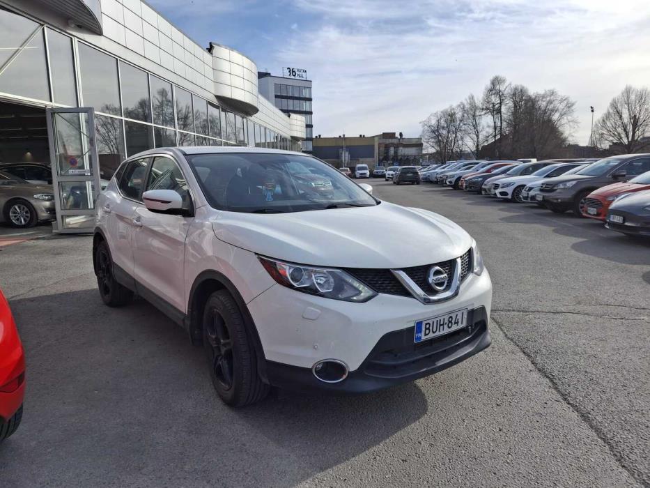 NISSAN Qashqai 2015