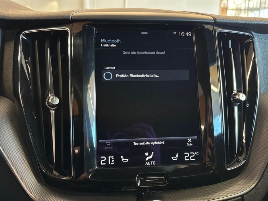 VOLVO XC60 2018