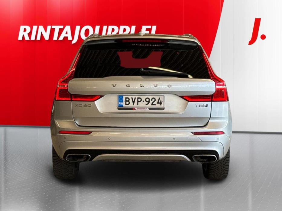 VOLVO XC60 2018