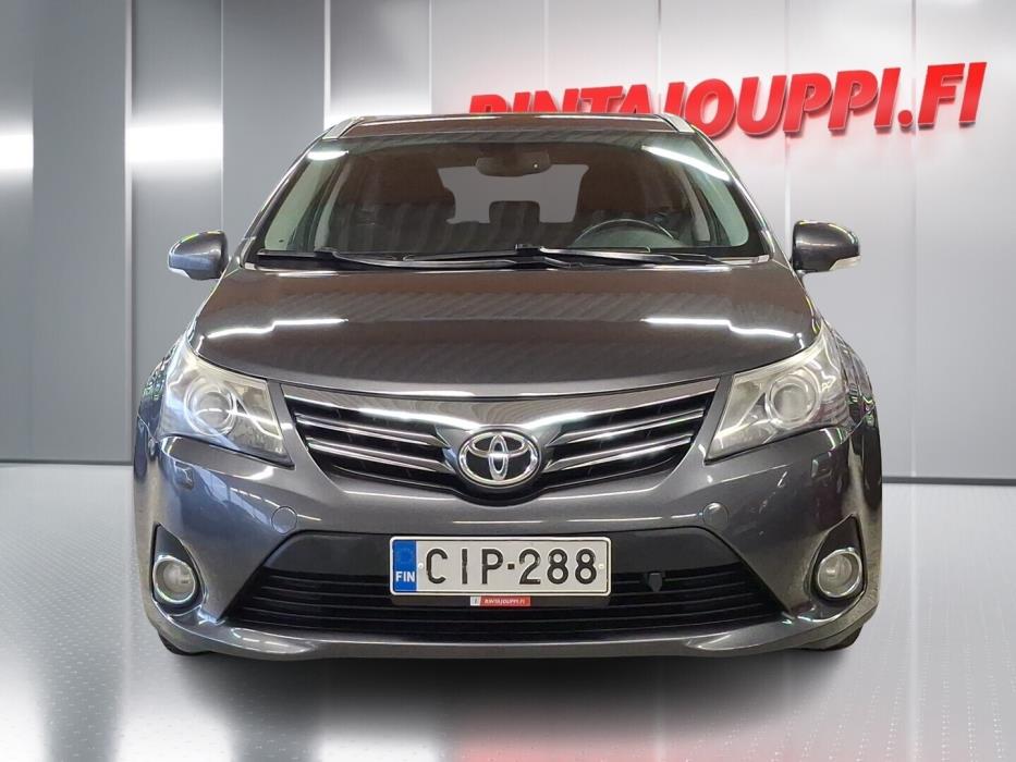 TOYOTA Avensis 2012