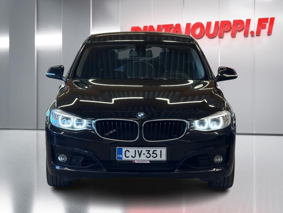 BMW 320 Gran Turismo 2015