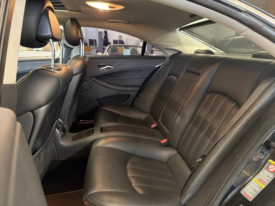 MERCEDES-BENZ CLS 2005