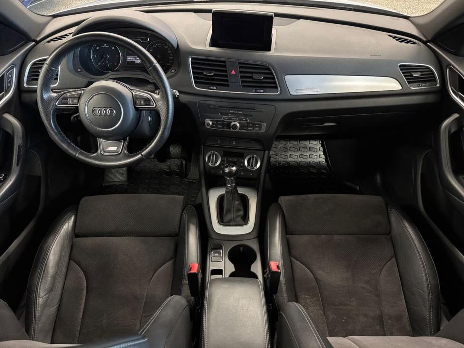 AUDI Q3 2012