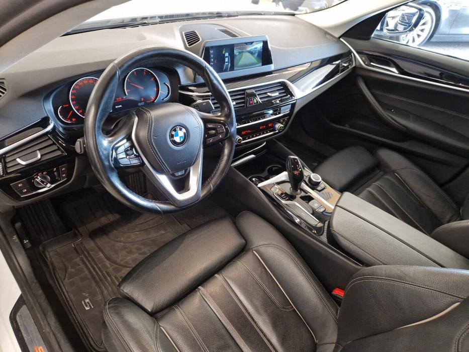 BMW 520 2019