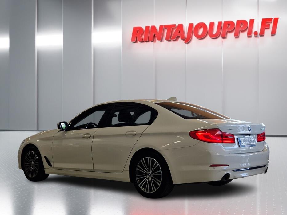 BMW 520 2019