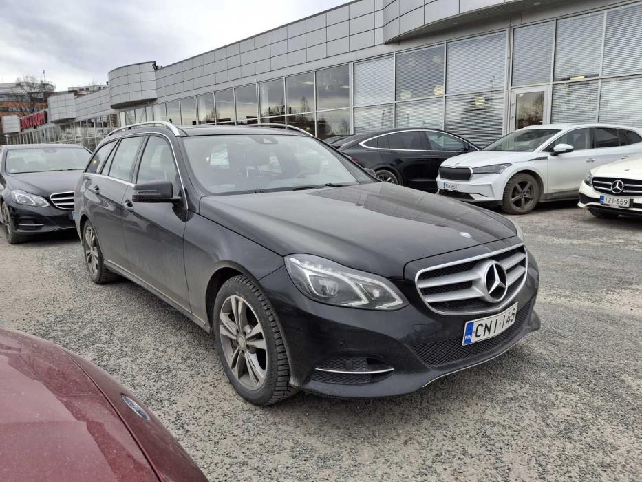 MERCEDES-BENZ E 2013