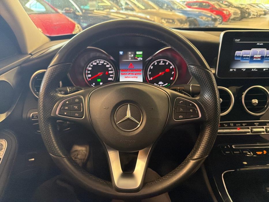 MERCEDES-BENZ C 2016