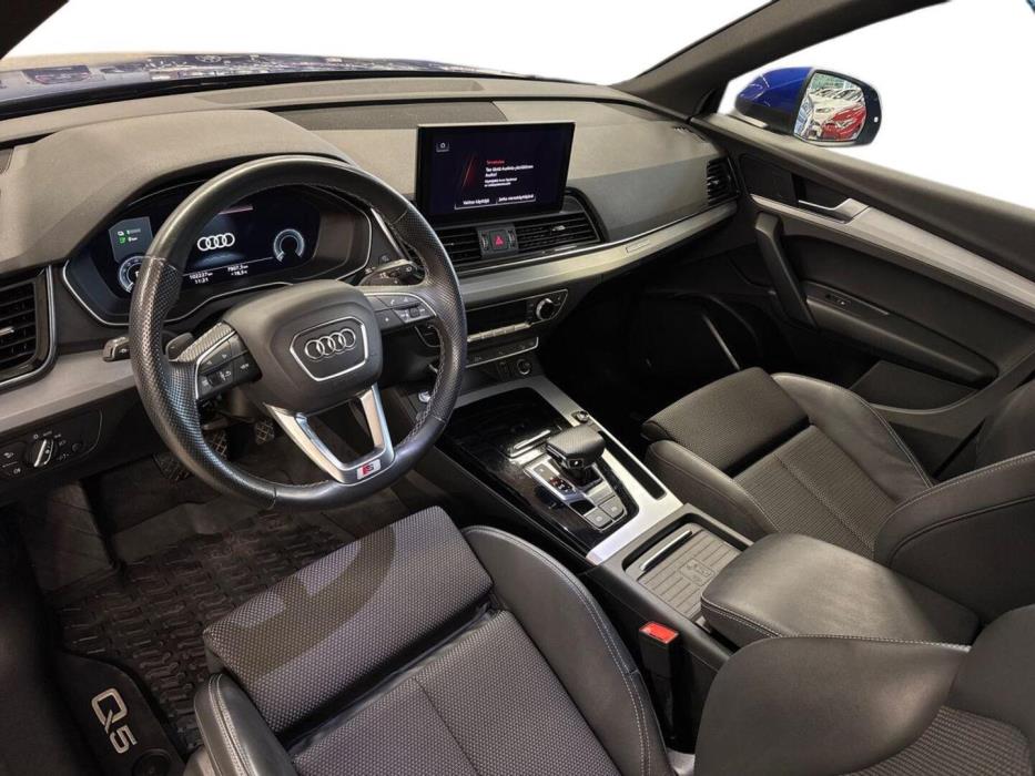AUDI Q5 2021