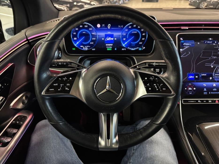 MERCEDES-BENZ EQE SUV 2023