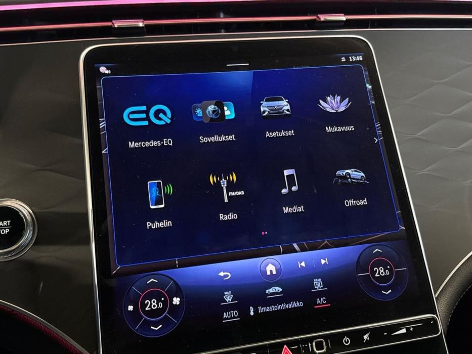 MERCEDES-BENZ EQE SUV 2023