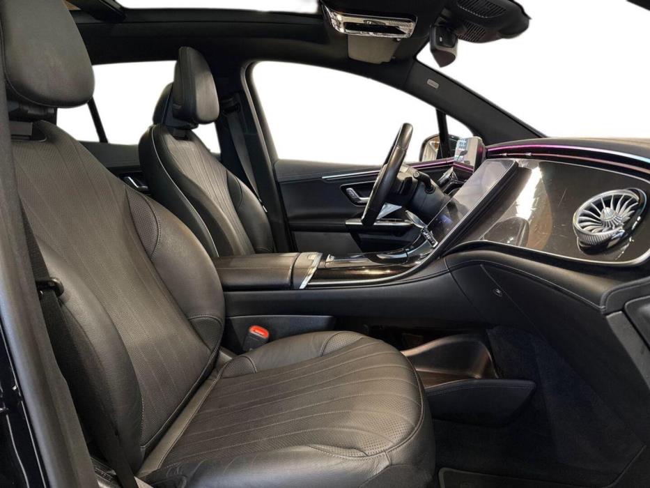 MERCEDES-BENZ EQE SUV 2023