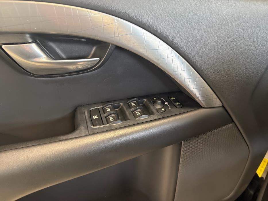 VOLVO XC70 2008