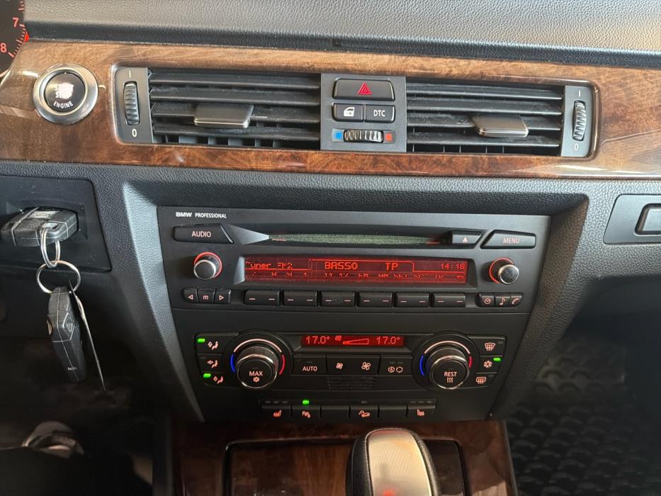 BMW 325 2007