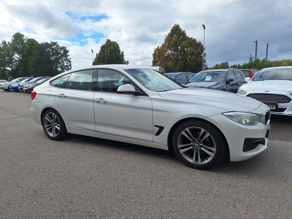 BMW 320 Gran Turismo 2014