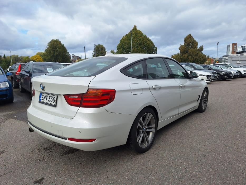 BMW 320 Gran Turismo 2014