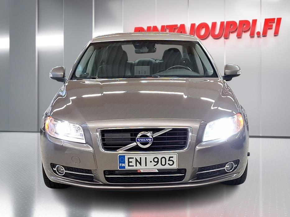 VOLVO S80 2011