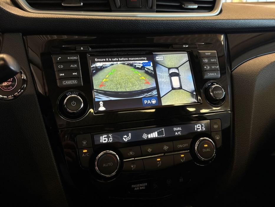 NISSAN Qashqai 2017