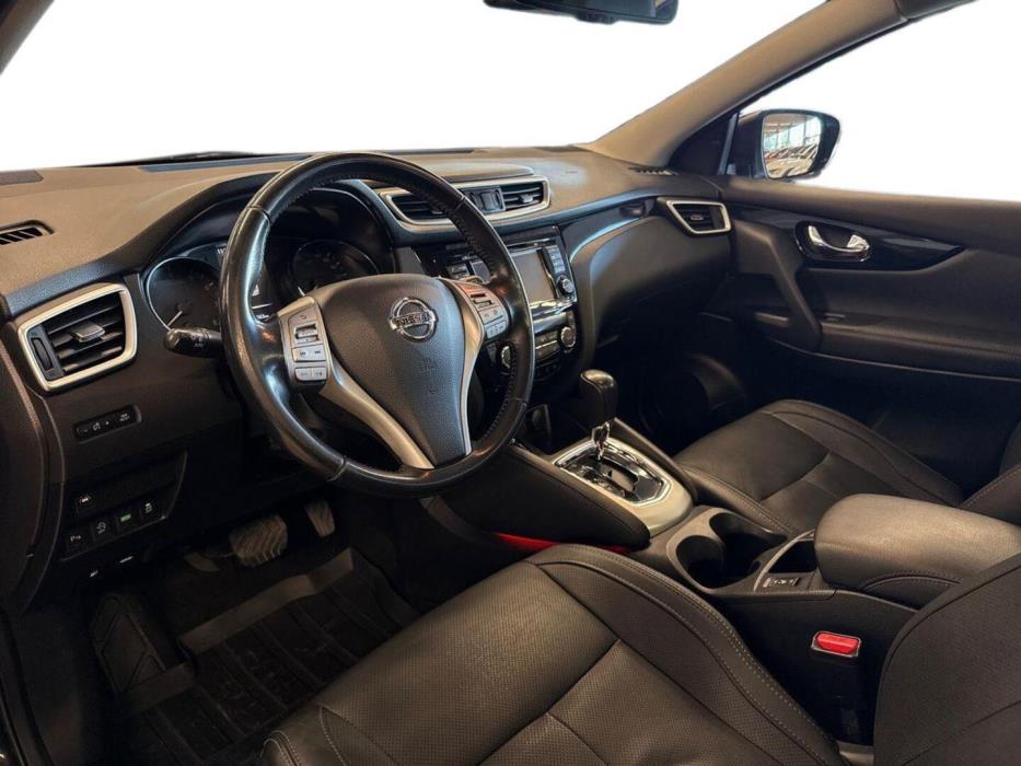 NISSAN Qashqai 2017