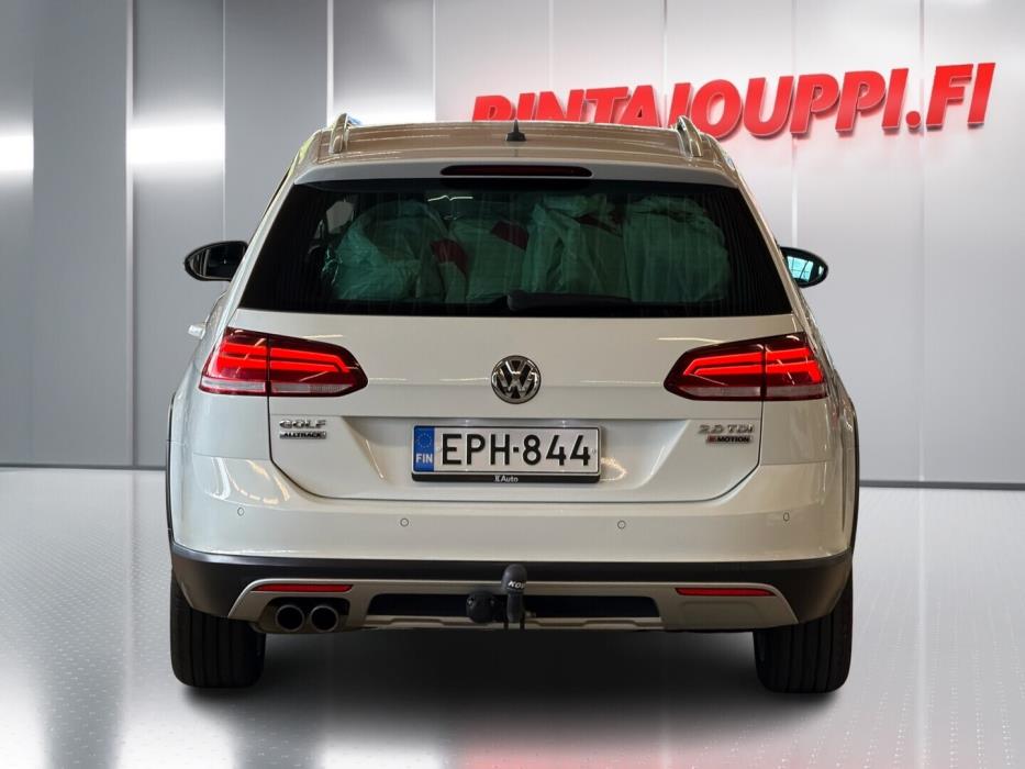 VOLKSWAGEN Golf 2018