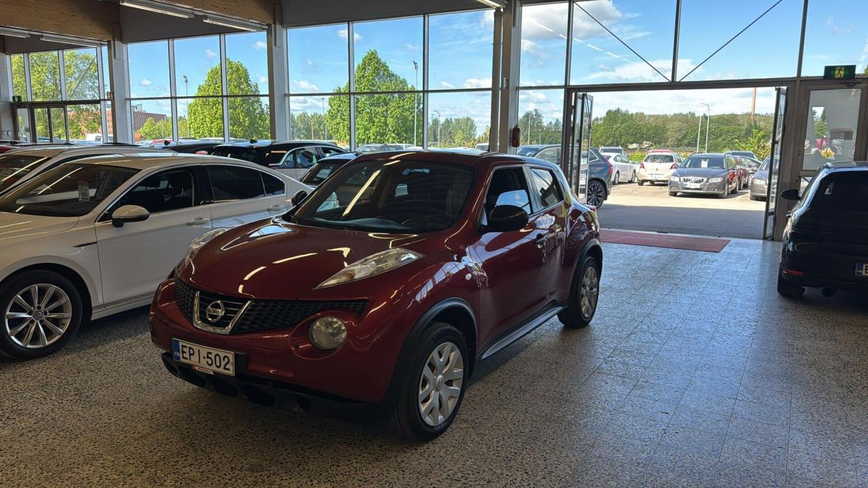 NISSAN Juke 2011