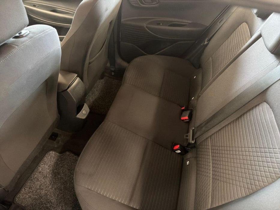 HYUNDAI i20 Hatchback 2021