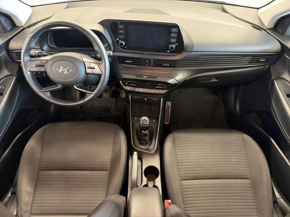 HYUNDAI i20 Hatchback 2021