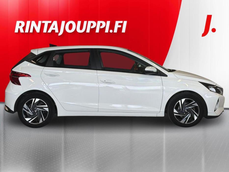 HYUNDAI i20 Hatchback 2021
