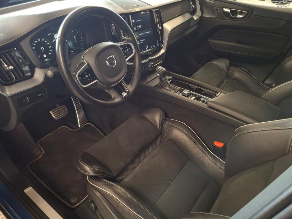 VOLVO XC60 2019