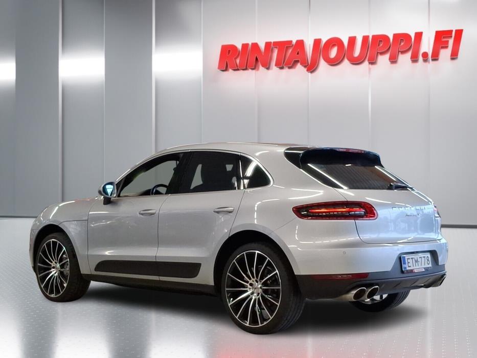PORSCHE Macan 2015