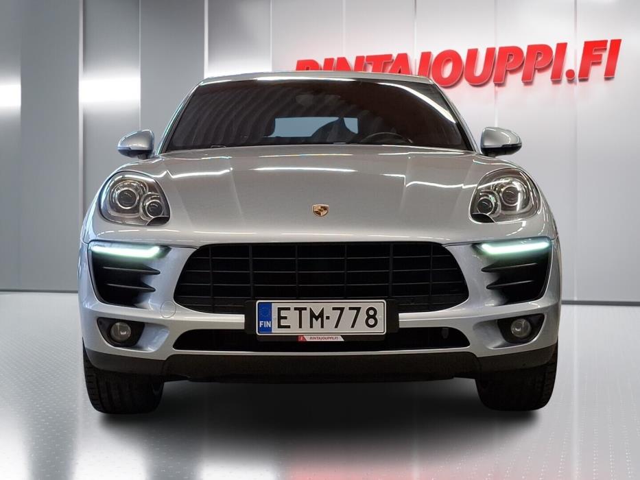 PORSCHE Macan 2015